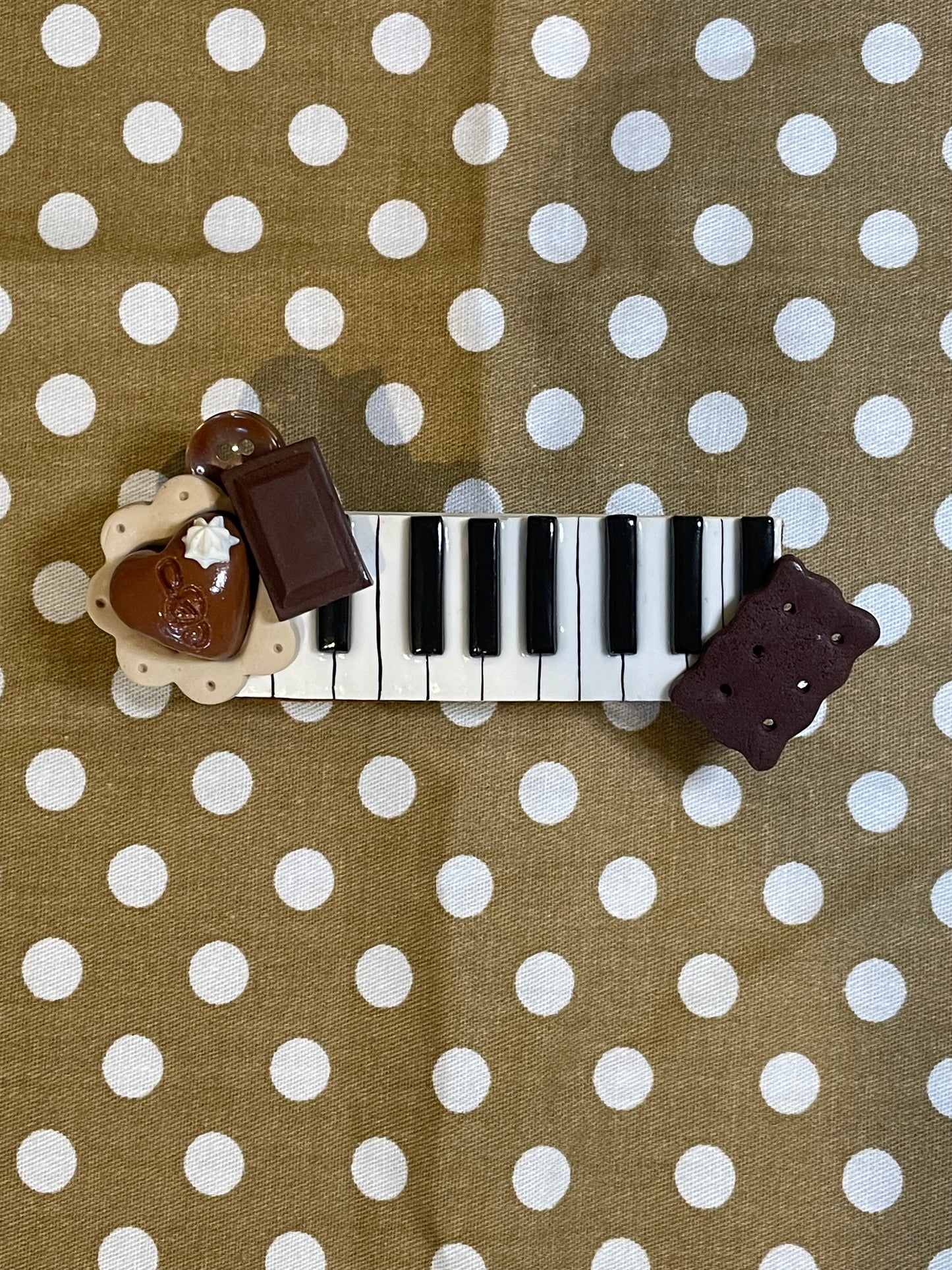 Choco piano (๑ᵔ⤙ᵔ๑)
